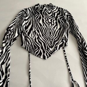 SHEIN zebra pattern backless longleeved crop size s